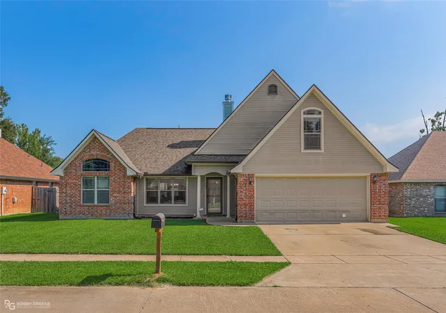 Photo 1 of Sale Pending at 103 Bent Tree Loop, Haughton, LA 71037 | MLS# 21321467 | Listing updated on 2026-07-30
