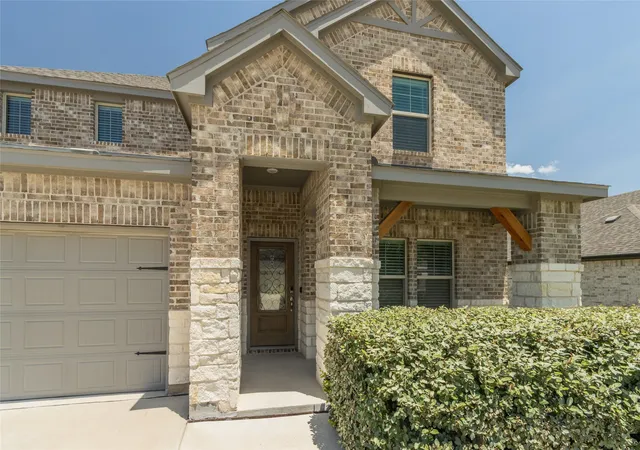 Photo 2 of Single family home for sale at 2120 Draco Dr, Haslet, TX 76052 | MLS# 21315790 | Listing updated on 2026-08-01