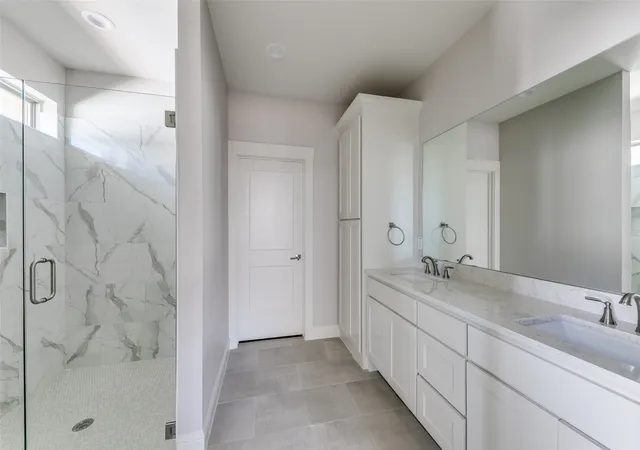 Photo 4 of Single family home for sale at 622 Community Ln, Rockwall, TX 75087 | MLS# 21314695 | Listing updated on 2026-09-10