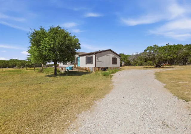 Photo 3 of Manufactured home for sale at 9132 Windmill Ct W, Cleburne, TX 76033 | MLS# 21321521 | Listing updated on 2026-09-11