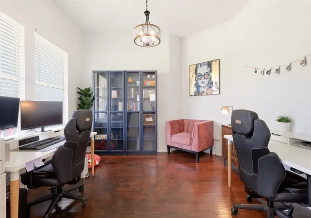 Photo 4 of Sale Pending at 1744 Ivy Ln, Carrollton, TX 75007 | MLS# 21311053 | Listing updated on 2026-09-09