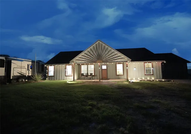Photo 1 of Sale Pending at 5000 Olivia Lucille St, Azle, TX 76020 | MLS# 21321372 | Listing updated on 2026-09-11