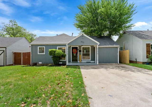 Photo 1 of Single family home for sale at 4121 Alamo Ave, Fort Worth, TX 76107 | MLS# 21322126 | Listing updated on 2026-09-14
