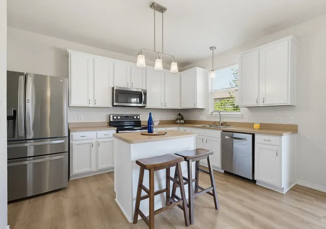 Photo 3 of Single family home for sale at 13268 Fencerow Rd, Fort Worth, TX 76244 | MLS# 21320678 | Listing updated on 2026-09-12