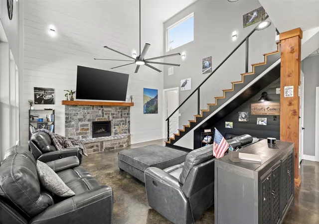 Photo 2 of Single family home for sale at 136 Private Road 197, Streetman, TX 75859 | MLS# 21321746 | Listing updated on 2026-09-12