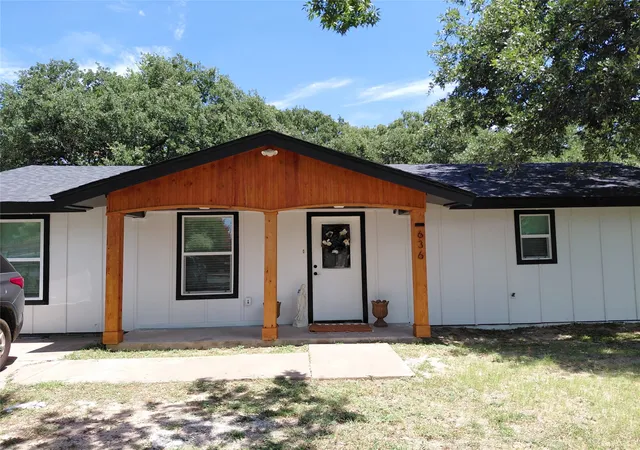 Photo 1 of Single family home for sale at 636 Clearfield Rd, Dallas, TX 75217 | MLS# 21306542 | Listing updated on 2026-09-12