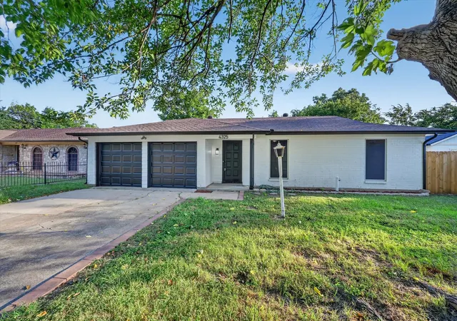 Photo 3 of Single family home for sale at 4325 Richard St, Forest Hill, TX 76119 | MLS# 21322820 | Listing updated on 2026-09-08