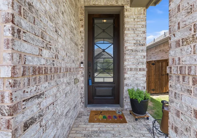 Photo 4 of Single family home for sale at 12325 Hulson Trl, Haslet, TX 76052 | MLS# 21316686 | Listing updated on 2026-09-11