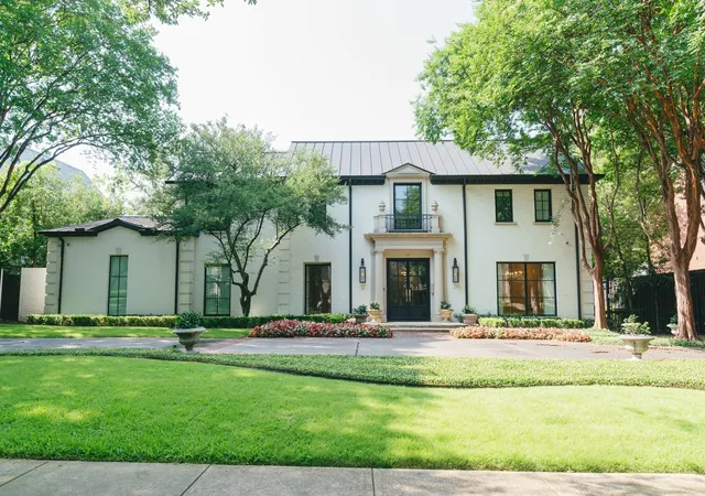Single family home for sale at 4433 Bordeaux Ave, Dallas, TX 75205 | MLS# 21319396