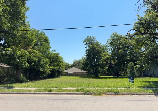 Photo 2 of Land for sale at 3915 Moulton St, Greenville, TX 75401 | MLS# 21320211 | Listing updated on 2026-09-08