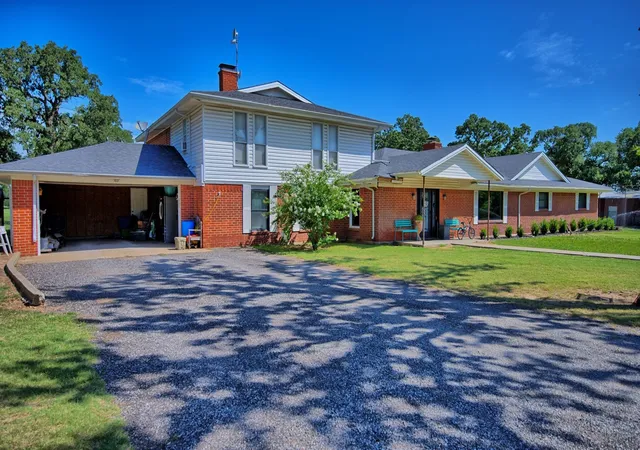 Photo 3 of Single family home for sale at 6279 Fm 1758 Rd, Bowie, TX 76230 | MLS# 21318406 | Listing updated on 2026-07-29