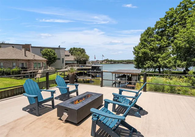 Photo 2 of Single family home for sale at 111 Hickory Creek Cir, Gun Barrel City, TX 75156 | MLS# 21322345 | Listing updated on 2026-09-15