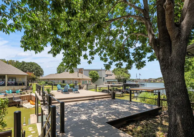 Photo 3 of Single family home for sale at 111 Hickory Creek Cir, Gun Barrel City, TX 75156 | MLS# 21322345 | Listing updated on 2026-09-15