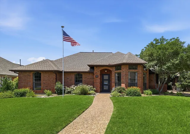Photo 1 of Single family home for sale at 642 Eagle Dr, Coppell, TX 75019 | MLS# 21322625 | Listing updated on 2026-09-27