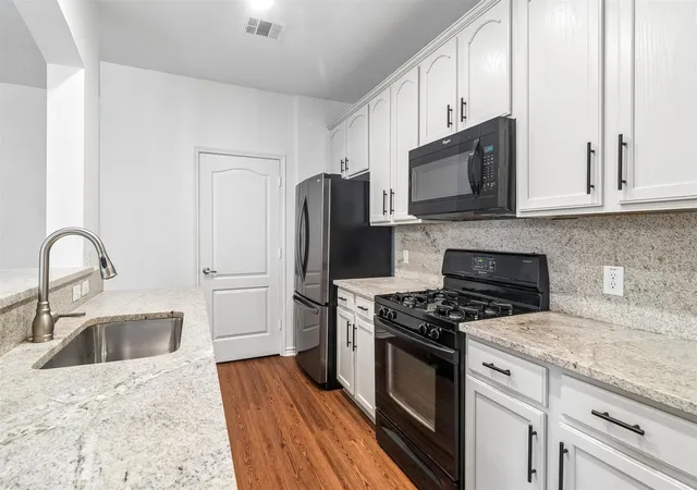 Photo 1 of Townhouse for sale at 5777 Pisa Ln, Frisco, TX 75034 | MLS# 21322315 | Listing updated on 2026-09-11