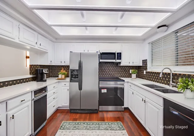 Photo 4 of Condo for sale at 4050 Frankford Rd #802, Dallas, TX 75287 | MLS# 21317841 | Listing updated on 2026-09-16