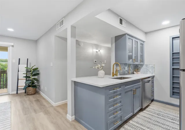 Photo 3 of Condo for sale at 4851 Cedar Springs Rd #392, Dallas, TX 75219 | MLS# 21323411 | Listing updated on 2026-09-30
