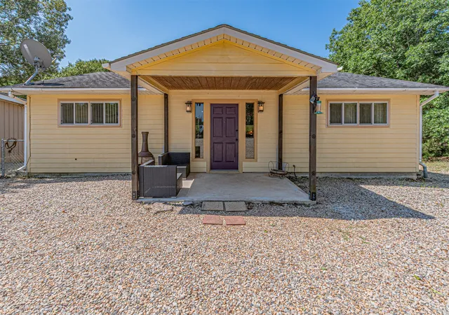 Photo 3 of Sale Pending at 111 Private Road 6980, Alba, TX 75410 | MLS# 21321994 | Listing updated on 2026-09-27