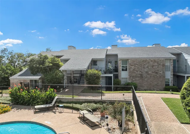 Photo 1 of Condo for sale at 2905 Lake Shore Dr #204, Waco, TX 76708 | MLS# 21318089 | Listing updated on 2026-09-10