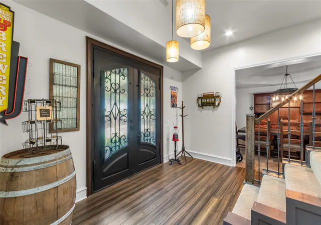 Photo 3 of Single family home for sale at 1990 Jordan Ln, Rockwall, TX 75032 | MLS# 21322935 | Listing updated on 2026-10-03