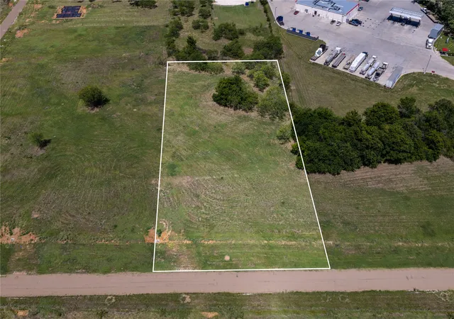 Photo 1 of Land for sale at Lot 5 Lakewood Dr, Whitney, TX 76692 | MLS# 21323566 | Listing updated on 2026-09-10