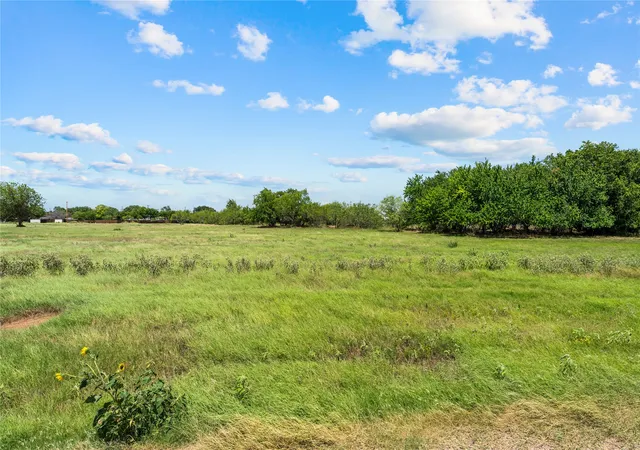 Photo 2 of Land for sale at Lot 5 Lakewood Dr, Whitney, TX 76692 | MLS# 21323566 | Listing updated on 2026-09-10