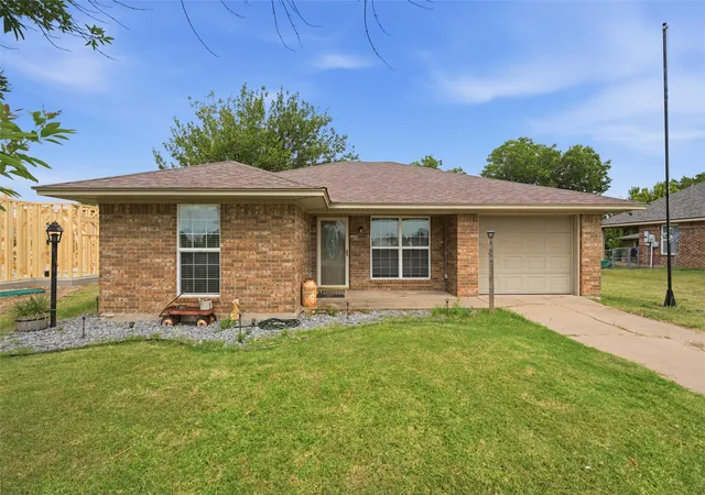 Photo 2 of Single family home for sale at 1203 N Reagan St, West, TX 76691 | MLS# 21323704 | Listing updated on 2026-09-08