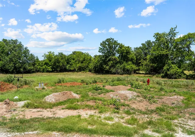 Photo 2 of Land for sale at Lot 7 Lakewood Dr, Whitney, TX 76692 | MLS# 21323750 | Listing updated on 2026-09-10