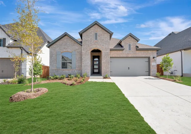 Photo 1 of Single family home for sale at 4216 Silver Spur Ct, Aubrey, TX 76227 | MLS# 21323901 | Listing updated on 2026-09-15