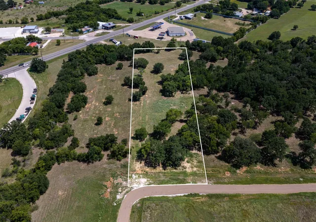 Photo 1 of Land for sale at Lot 8 Lakewood Dr, Whitney, TX 76692 | MLS# 21323888 | Listing updated on 2026-09-10