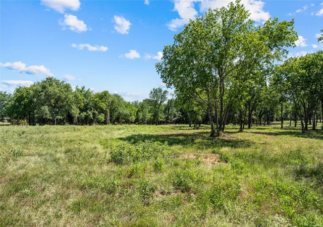 Photo 3 of Land for sale at Lot 8 Lakewood Dr, Whitney, TX 76692 | MLS# 21323888 | Listing updated on 2026-09-10
