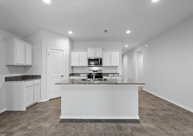 Photo 3 of Single family home for sale at 9413 Firedog Dr, Fort Worth, TX 76131 | MLS# 21324052 | Listing updated on 2026-09-10