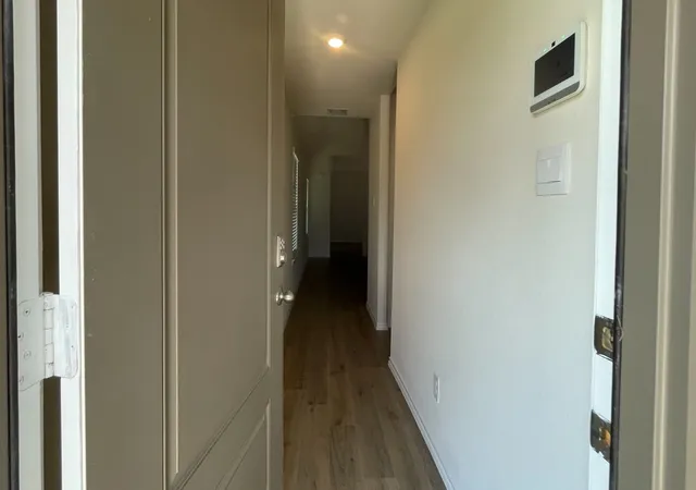 Photo 2 of Single family home for sale at 6015 Midsummer Wy, Crandall, TX 75114 | MLS# 21324147 | Listing updated on 2026-10-02
