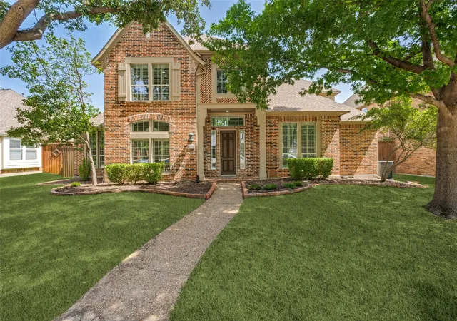 Photo 2 of Single family home for sale at 4336 Veneto Dr, Frisco, TX 75033 | MLS# 21322525 | Listing updated on 2026-09-15