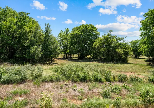 Photo 2 of Land for sale at Lot 15 Lakewood Dr, Whitney, TX 76692 | MLS# 21324157 | Listing updated on 2026-09-10