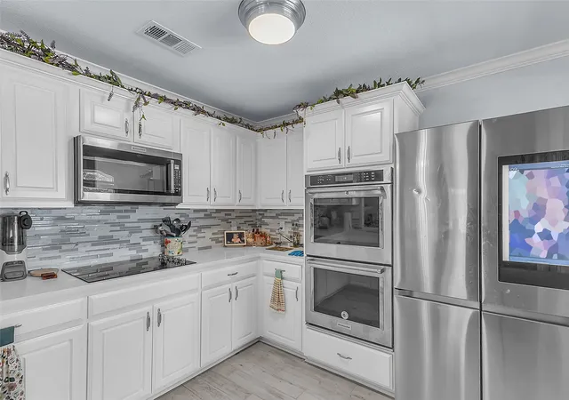 Photo 2 of Single family home for sale at 2709 El Paso Wy, Mesquite, TX 75150 | MLS# 21324246 | Listing updated on 2026-09-15