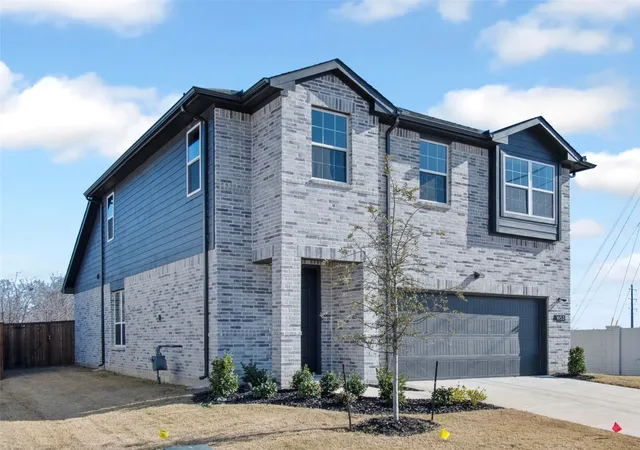 Single family home for sale at 1653 Cloud Cover Vw, Celina, TX 75009 | MLS# 21324487