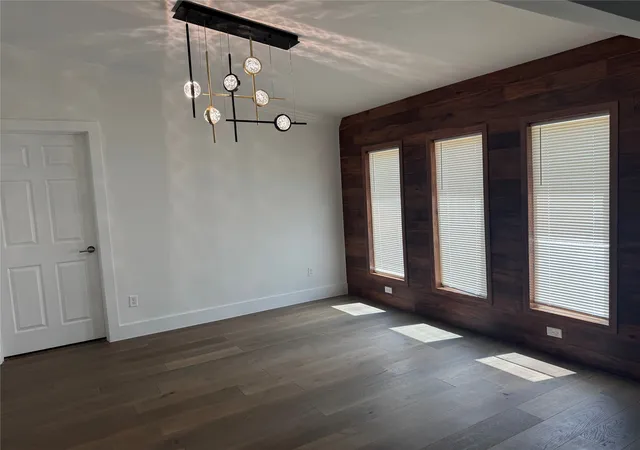 Photo 4 of Manufactured home for sale at 4868 County Road 2242, Greenville, TX 75402 | MLS# 21324538 | Listing updated on 2026-07-31