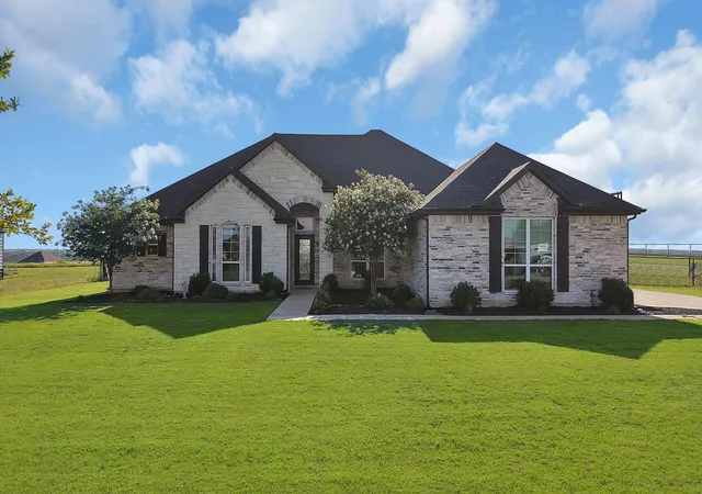 Photo 3 of Single family home for sale at 259 Durning Rd, Van Alstyne, TX 75495 | MLS# 21323548 | Listing updated on 2026-09-14