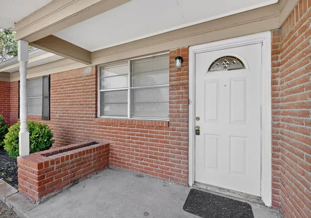 Photo 3 of Sale Pending at 5500 Oak Grove Rd, Fort Worth, TX 76134 | MLS# 21315415 | Listing updated on 2026-09-28