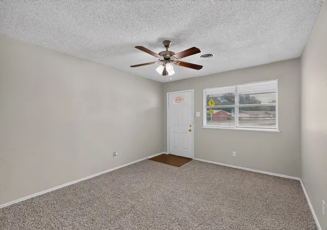 Photo 4 of Sale Pending at 5500 Oak Grove Rd, Fort Worth, TX 76134 | MLS# 21315415 | Listing updated on 2026-09-28