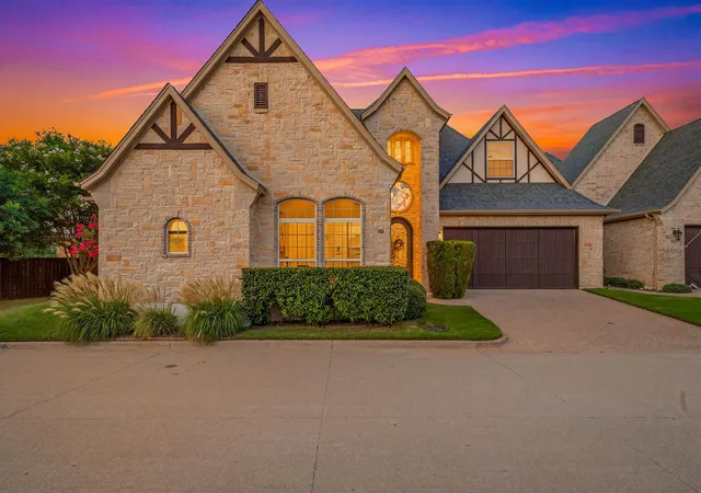 Photo 1 of Single family home for sale at 2414 Vineyard Dr, Granbury, TX 76048 | MLS# 21313107 | Listing updated on 2026-09-12
