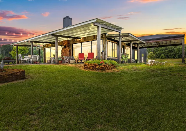 Photo 1 of Single family home for sale at 11476 Fm 1716, Henderson, TX 75652 | MLS# 21324744 | Listing updated on 2026-09-30
