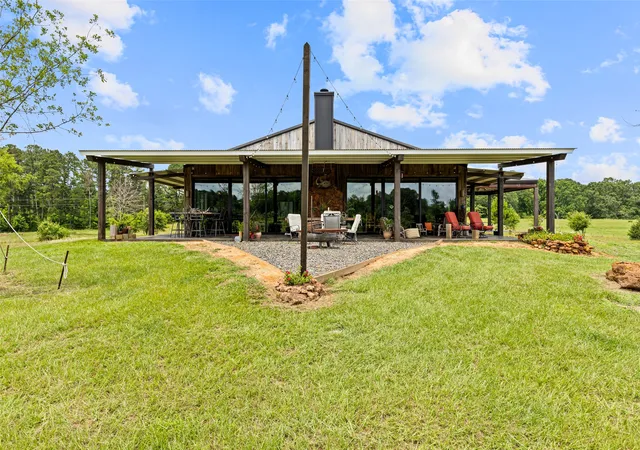 Photo 3 of Single family home for sale at 11476 Fm 1716, Henderson, TX 75652 | MLS# 21324744 | Listing updated on 2026-09-30