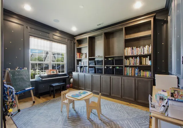 Photo 4 of Single family home for sale at 744 E Lake Dr, Coppell, TX 75019 | MLS# 21314949 | Listing updated on 2026-09-08