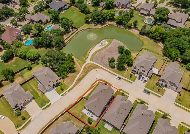 Photo 2 of Single family home for sale at 5200 Bradford Green Trl, Flower Mound, TX 75028 | MLS# 21322499 | Listing updated on 2026-09-14