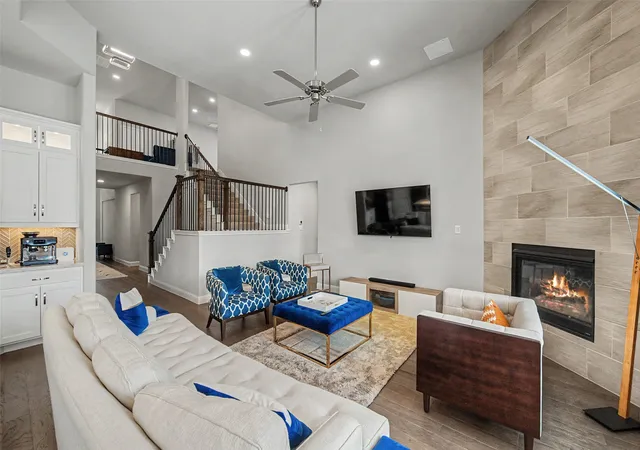 Photo 3 of Single family home for sale at 5200 Bradford Green Trl, Flower Mound, TX 75028 | MLS# 21322499 | Listing updated on 2026-09-14