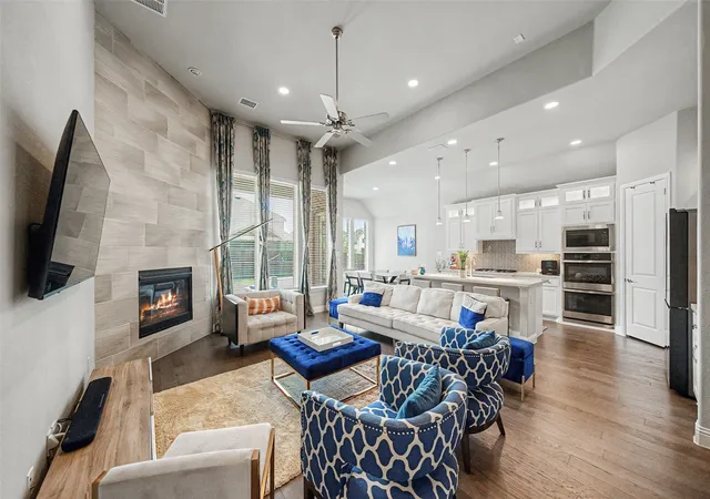 Photo 4 of Single family home for sale at 5200 Bradford Green Trl, Flower Mound, TX 75028 | MLS# 21322499 | Listing updated on 2026-09-14