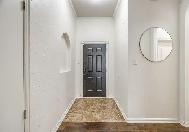 Photo 4 of Single family home for sale at 1325 Sierra Blanca Dr, Burleson, TX 76028 | MLS# 21302587 | Listing updated on 2026-09-14