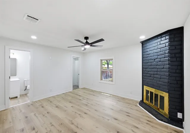 Photo 2 of Single family home for sale at 3308 Rufus St, Fort Worth, TX 76119 | MLS# 21325141 | Listing updated on 2026-09-10